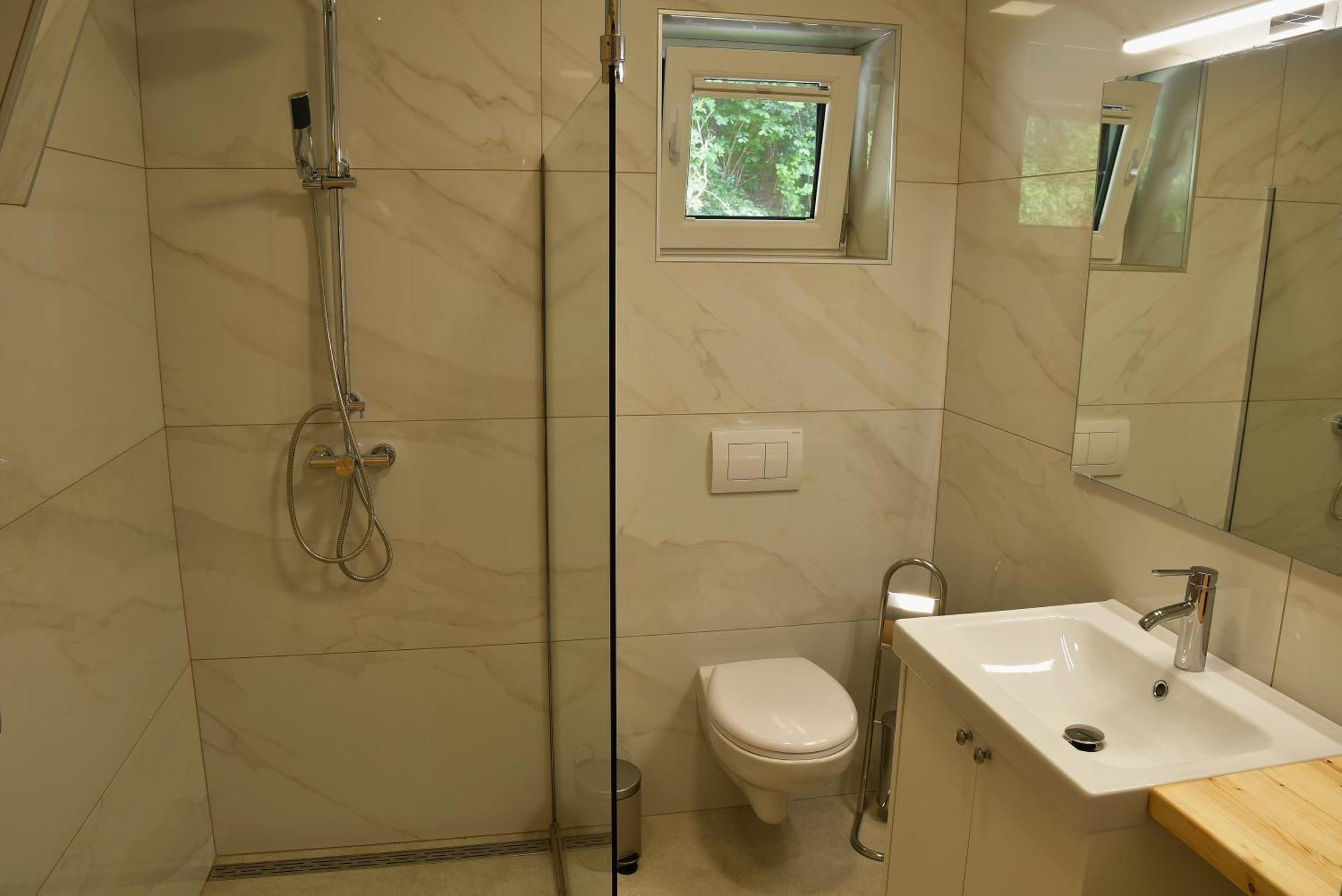Apartment Honey House Zgornje Gorje