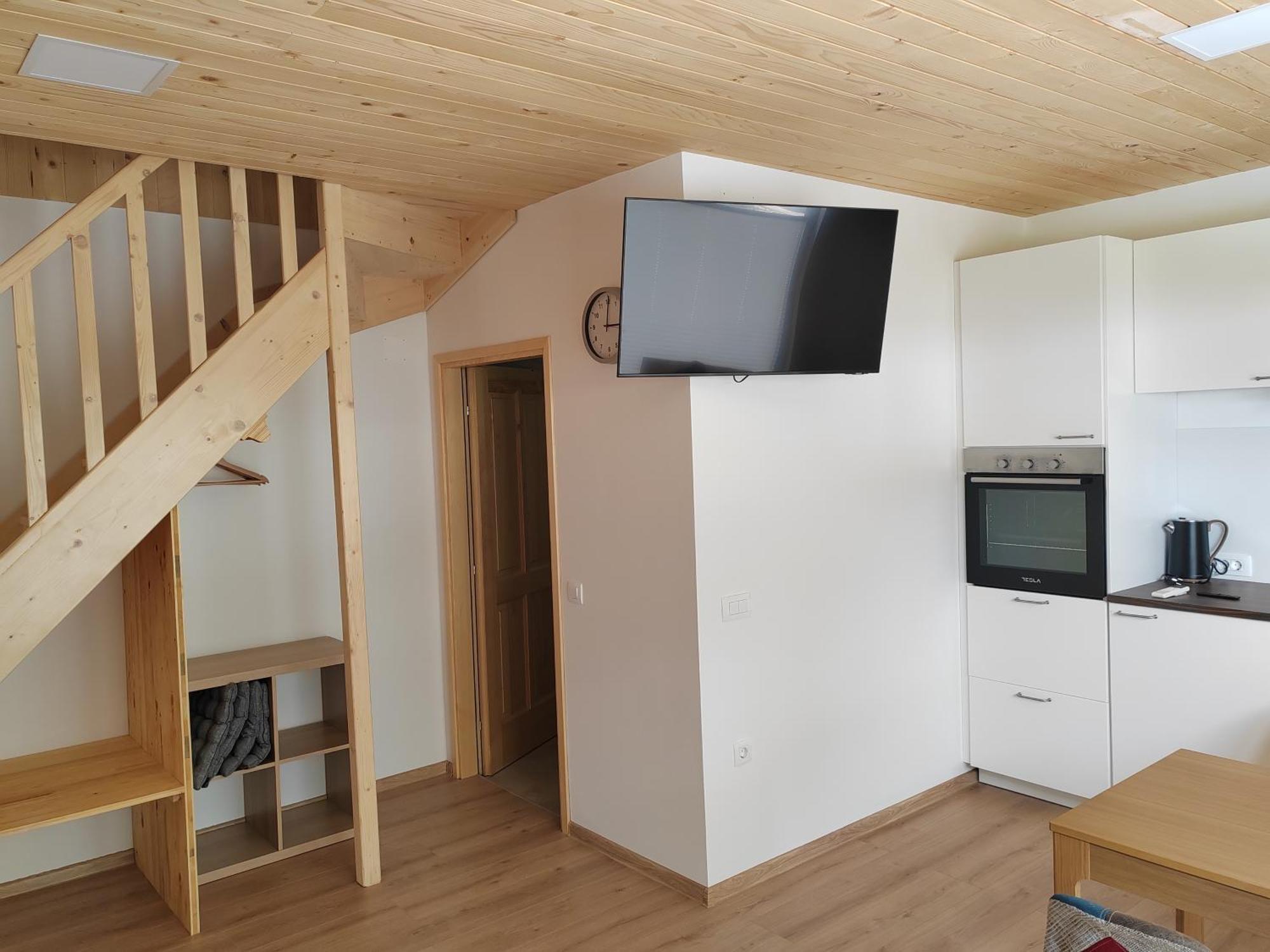 Honey House * Zgornje Gorje